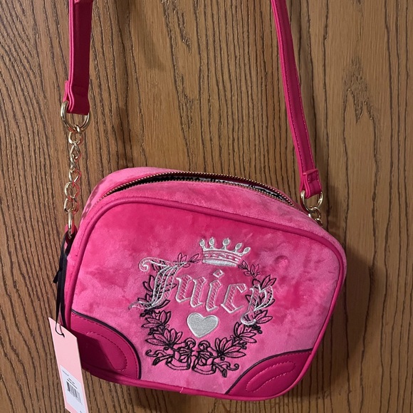 Juicy Couture Fuchsia Crossbody Bag - Picture 1 of 3